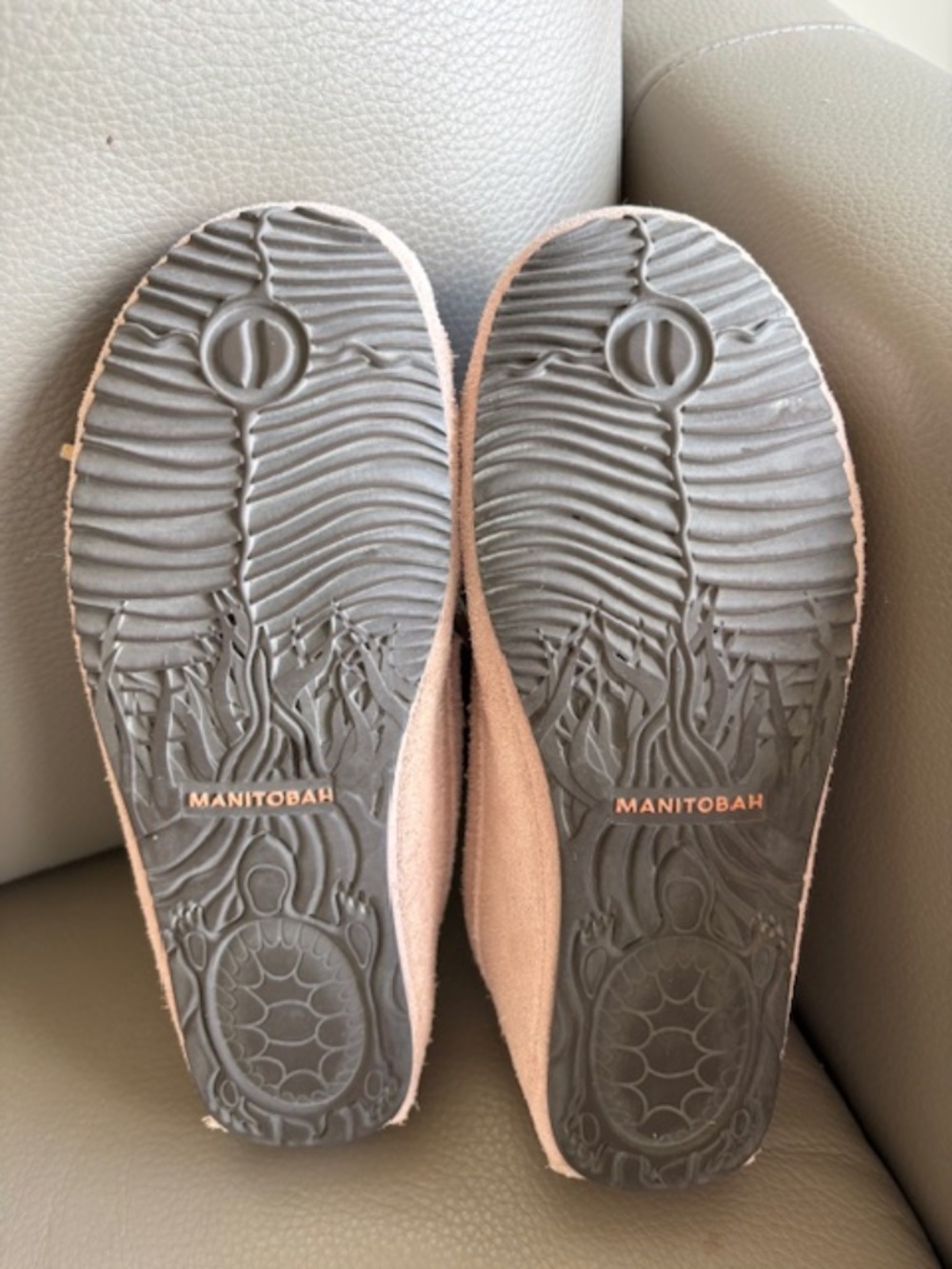 MANITOBAH MUKLUKS Kayak Women's sz 7 suede leather moccasin slippers pink quartz - Picture 13 of 16